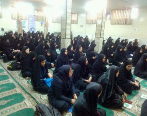 اعزام دانش آموزان به مرحله شهرستانی مسابقات قرآن ، عترت و نماز