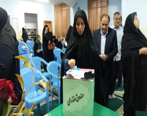 انتخابات انجمن اولیاء و مربیان- 4 مهر